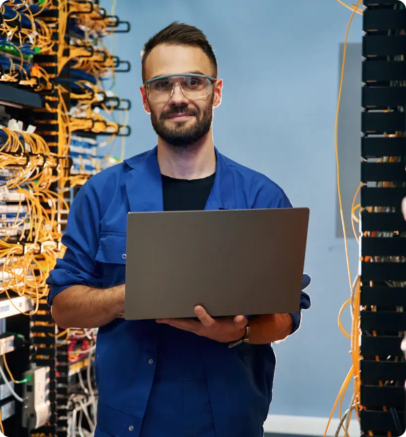 24/7 hosting support team